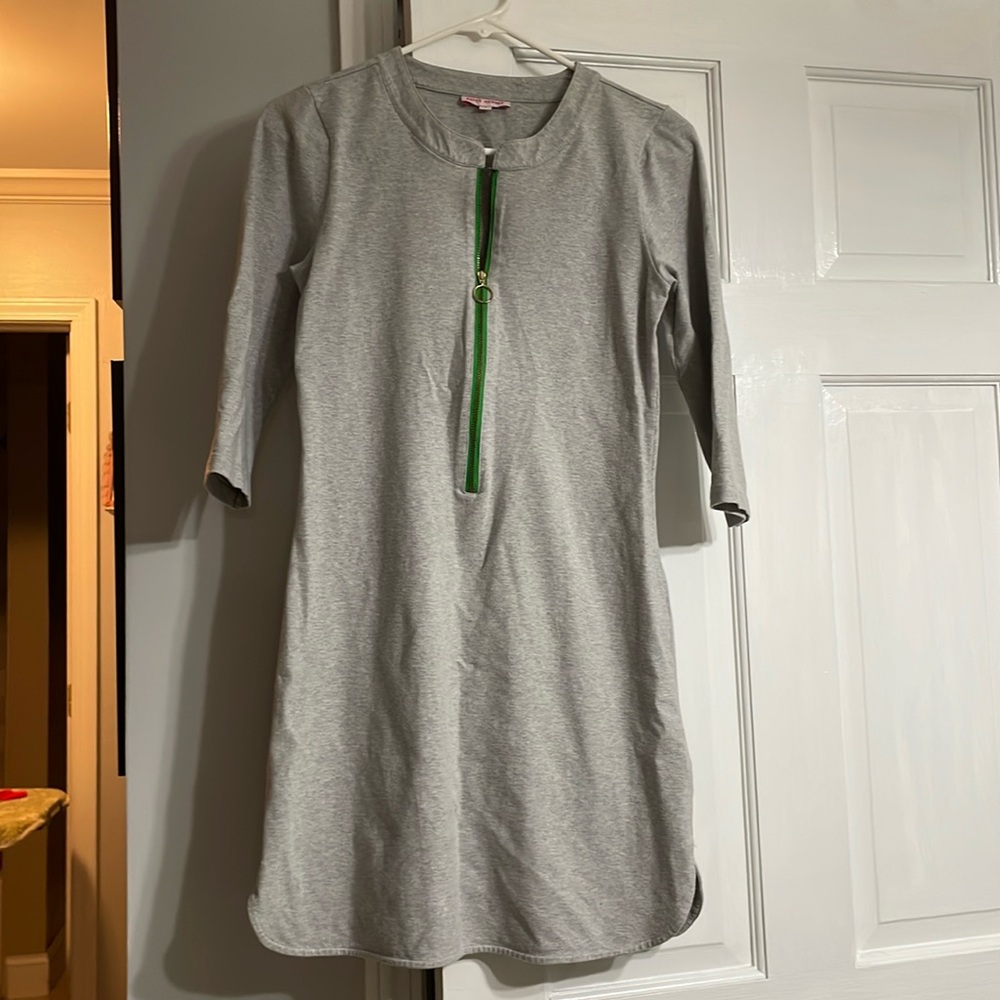 Kayce Hughes Size 4 grey dress